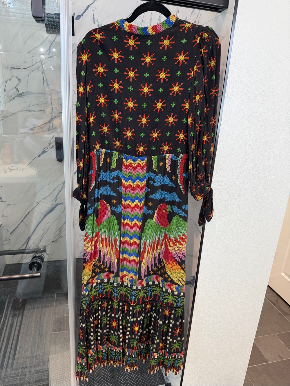 Farm Rio dress size medium - Picture 2 of 3